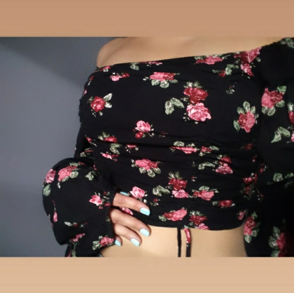 Floral off the shoulder Top